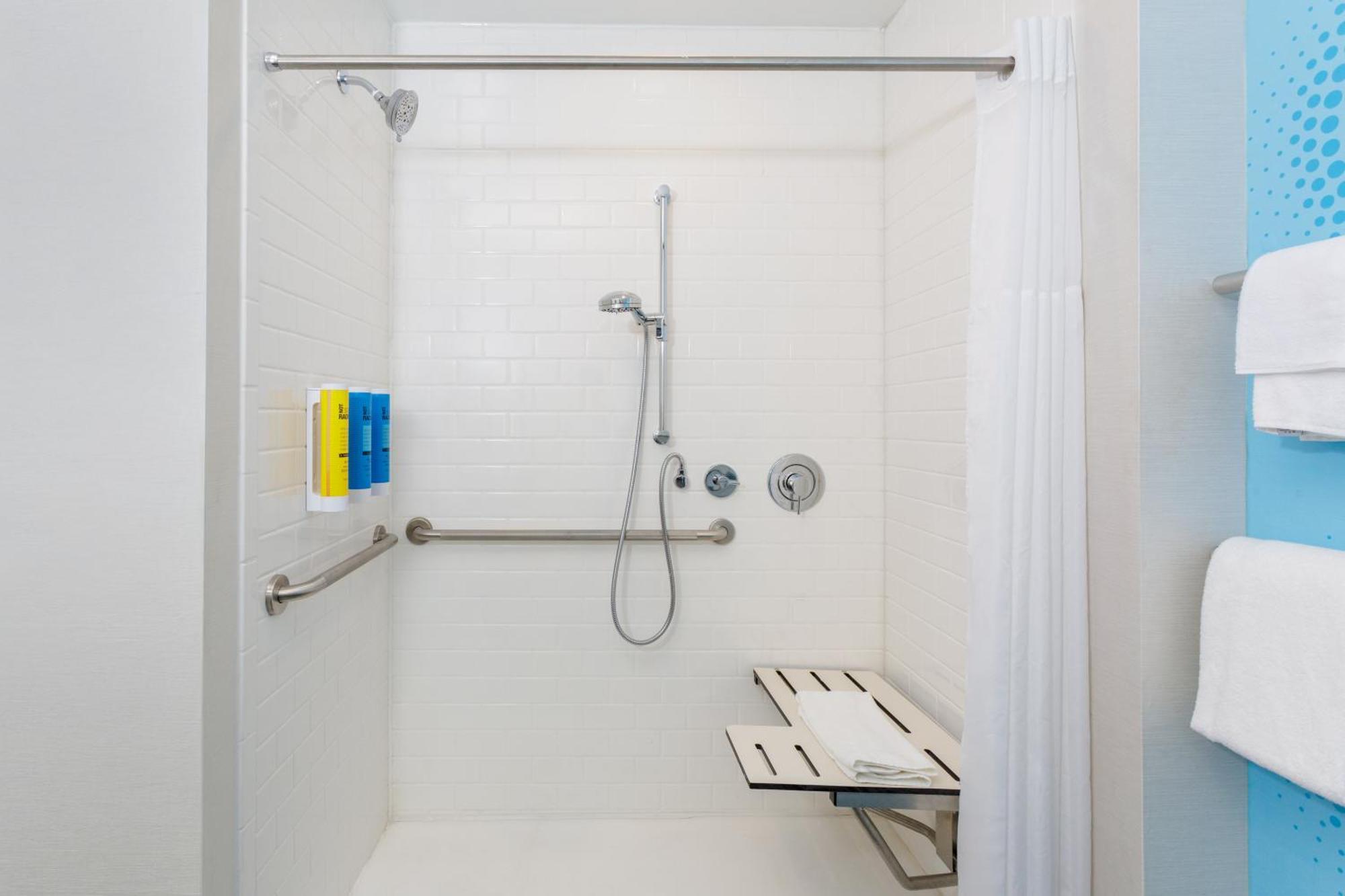 Tru By Hilton Panama City Beach Upper Grand Lagoon Ngoại thất bức ảnh