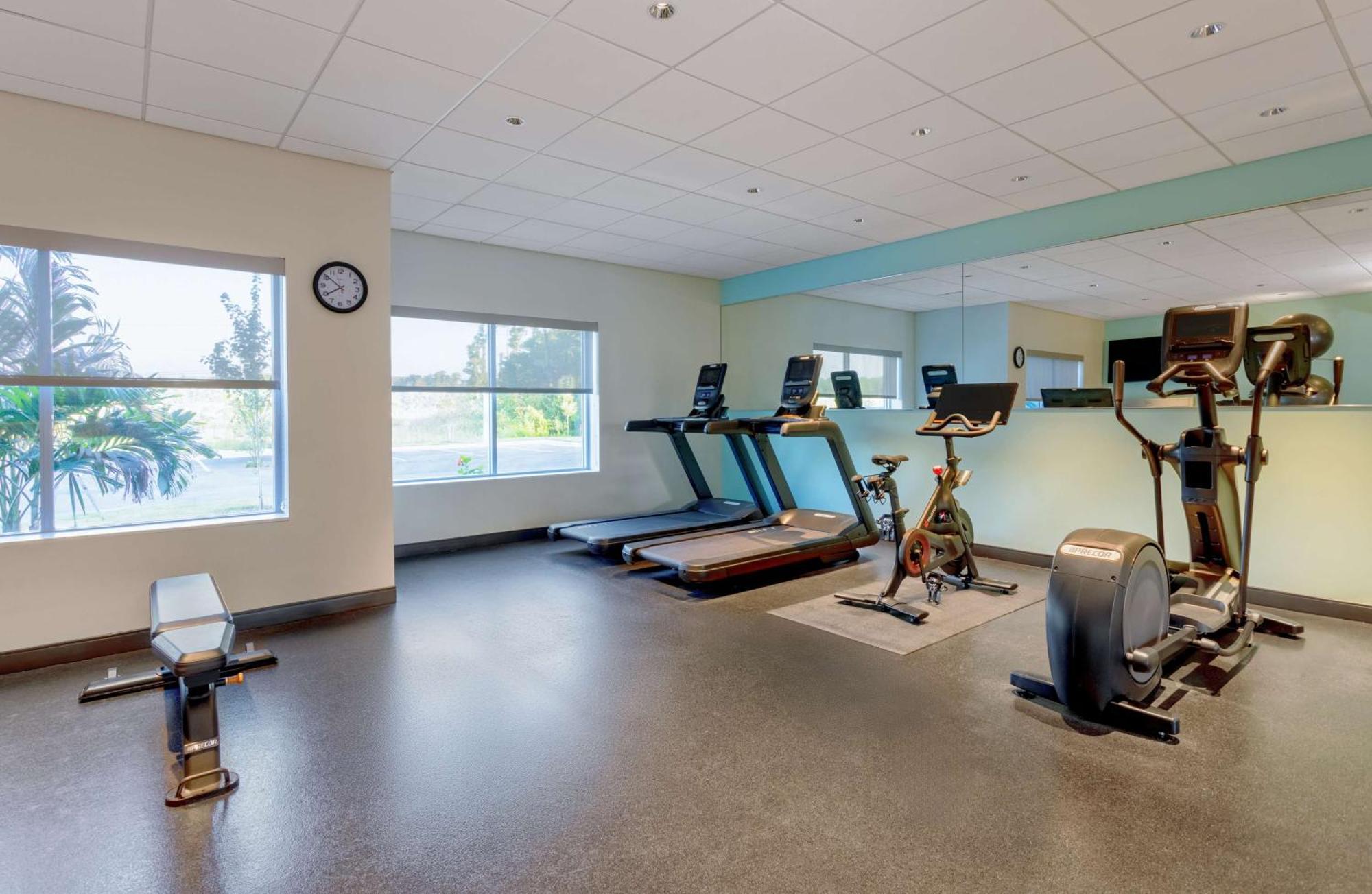 Tru By Hilton Panama City Beach Upper Grand Lagoon Ngoại thất bức ảnh